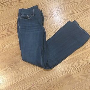 Seven7 Size 8 Dark Wash Skinny Jeans - H7